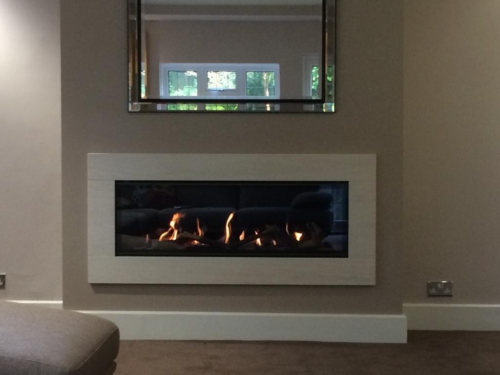 Large-Bell-Fire-Horizon-with-Limestone-Frame-and-False-Chimney-Breast